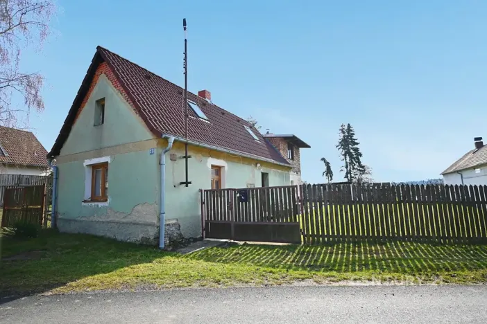 Prodej chalupy, Jesenice, 88 m2