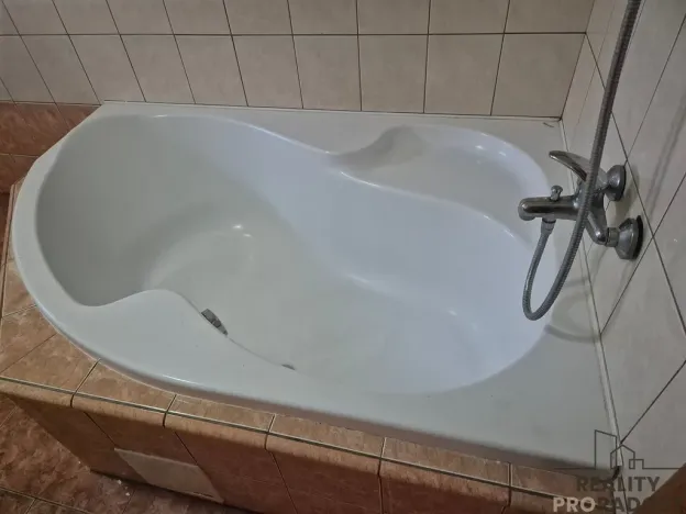 Pronájem bytu 2+1, Návsí, 75 m2