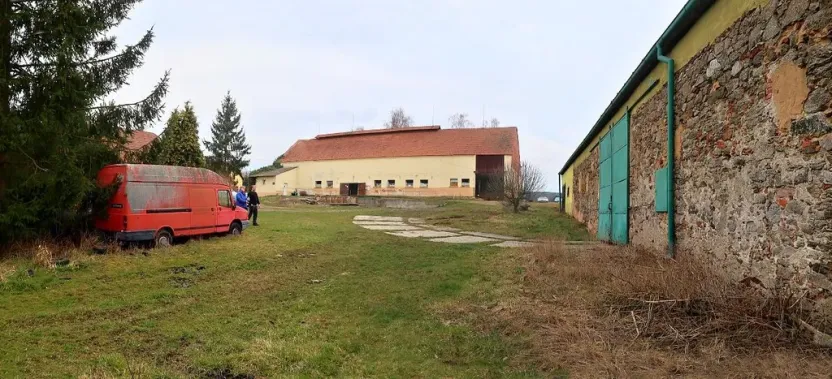 Prodej zemědělského objektu, Stráž - Bonětičky, 1530 m2