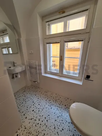 Pronájem bytu 1+kk, Olomouc, 1. máje, 30 m2