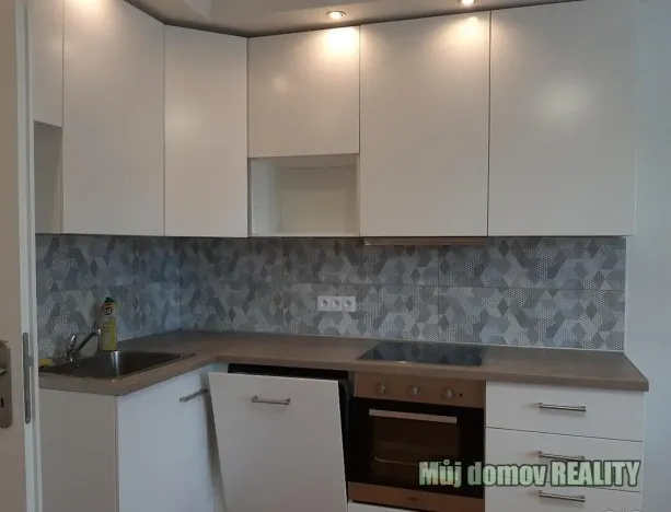 Pronájem bytu 3+kk, Praha - Chodov, U stojanu, 85 m2