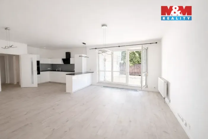 Prodej bytu 2+1, Praha, Voskovcova, 87 m2