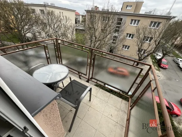 Pronájem bytu 2+1, Ostrava - Mariánské Hory, Mojmírovců, 52 m2