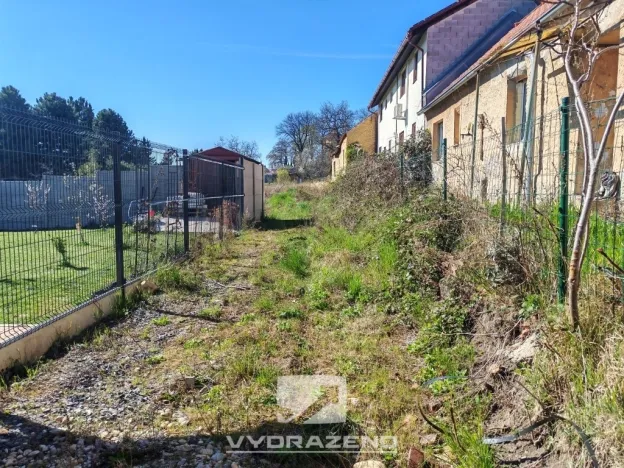Prodej zahrady, Jirny, 1068 m2