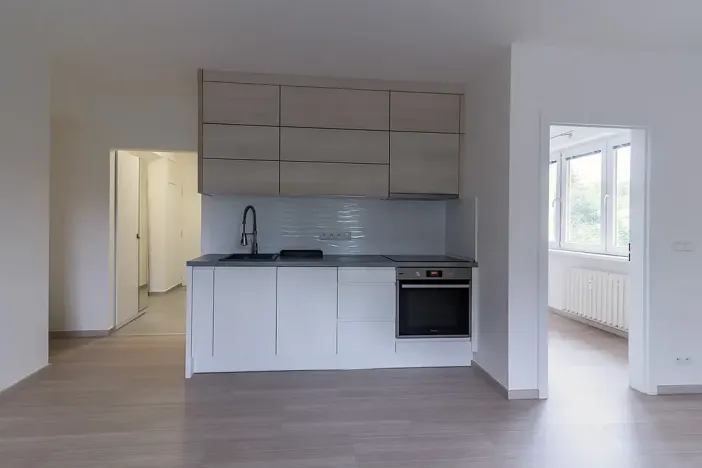 Prodej bytu 3+kk, Praha - Podolí, Gončarenkova, 61 m2