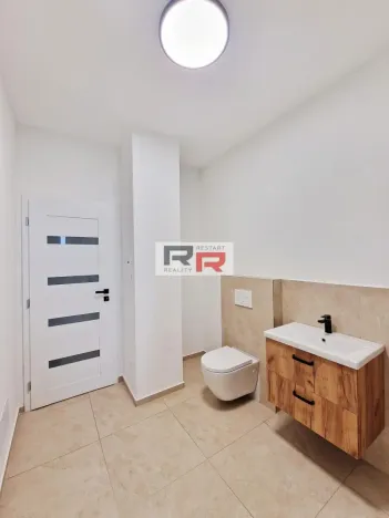 Pronájem bytu 3+kk, Šternberk, Uničovská, 55 m2