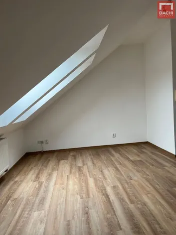 Pronájem bytu 1+kk, Olomouc, Zeyerova, 19 m2