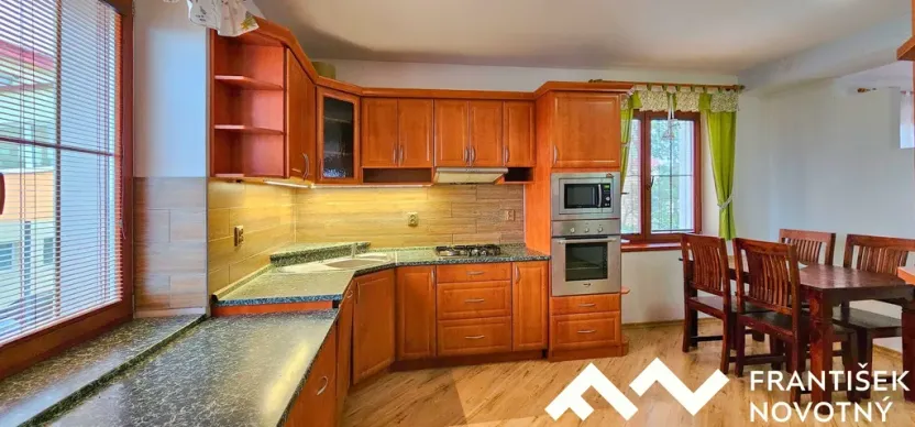 Prodej bytu 4+kk, Blatnice pod Svatým Antonínkem, 135 m2