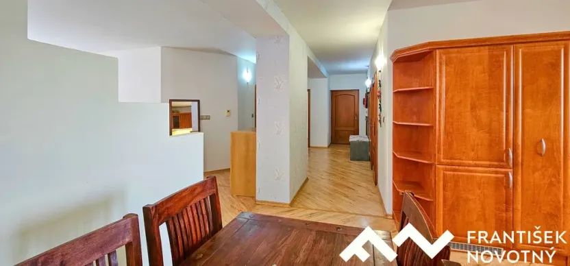 Prodej bytu 4+kk, Blatnice pod Svatým Antonínkem, 135 m2