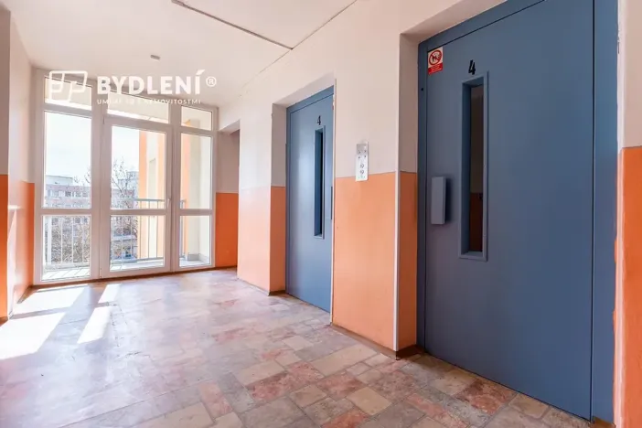 Prodej bytu 2+1, Teplice, Alejní, 53 m2