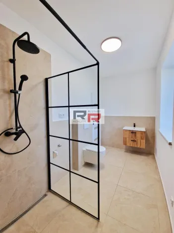 Pronájem bytu 2+kk, Šternberk, Uničovská, 75 m2