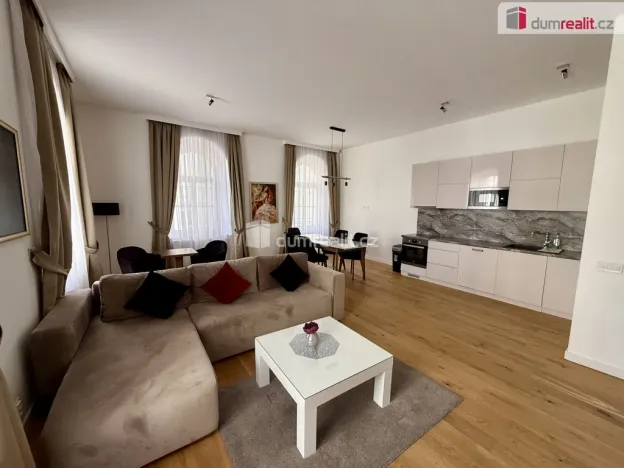 Pronájem bytu 2+kk, Mariánské Lázně, Masarykova, 79 m2