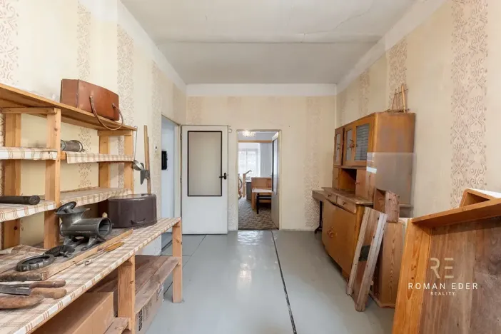 Prodej vícegeneračního domu, Chotiněves, 495 m2