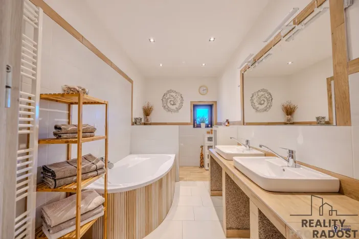 Prodej rodinného domu, Ostrava, Na Šancích, 195 m2