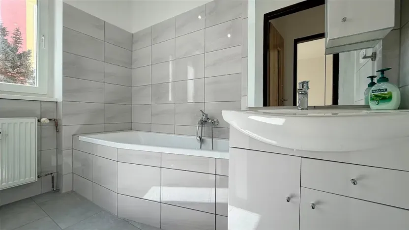 Pronájem bytu 3+1, Cheb, Palackého, 57 m2