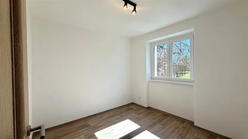 Pronájem bytu 3+1, Cheb, Palackého, 57 m2