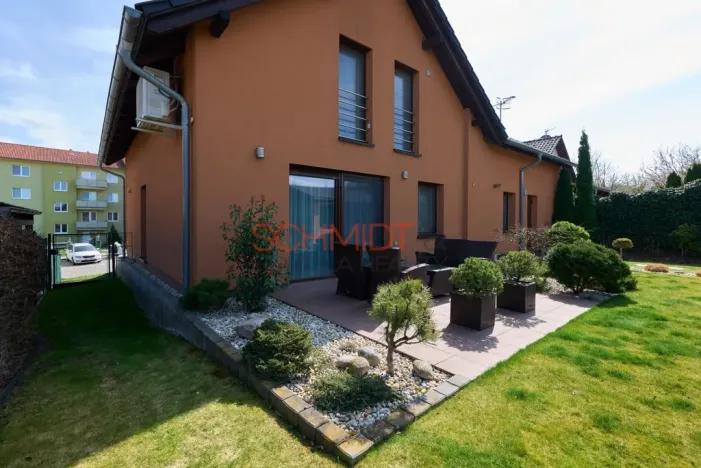 Prodej rodinného domu, Hustopeče, Gen. Peřiny, 201 m2