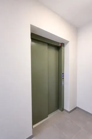 Prodej bytu 2+kk, Praha - Černý Most, Arnošta Valenty, 51 m2