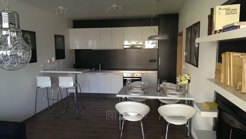 Pronájem bytu 2+kk, Brno, Sochorova, 58 m2