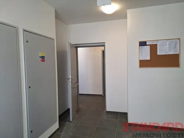 Pronájem bytu 1+kk, Dobřany, Ústavní, 37 m2
