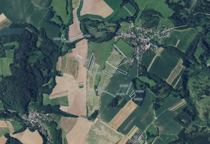 Prodej pole, Žernovník, 9268 m2