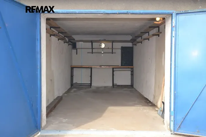 Pronájem garáže, Praha - Michle, Podle Kačerova, 18 m2