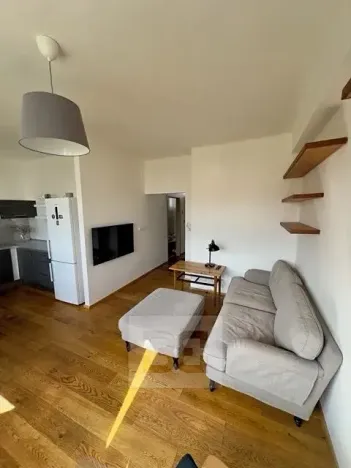 Pronájem bytu 2+kk, Praha - Holešovice, Osadní, 43 m2