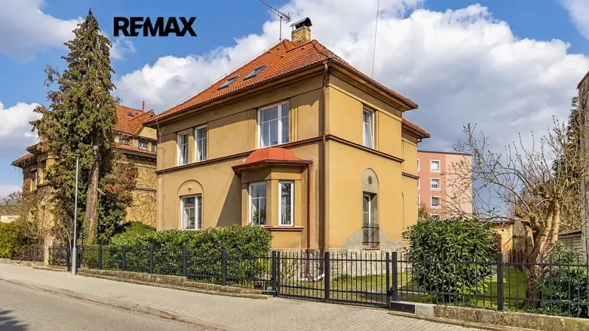 Prodej rodinného domu, Nový Bor, Hřebenka, 294 m2