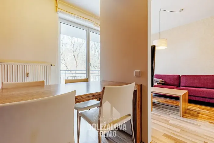 Pronájem bytu 2+kk, Jihlava, U Dlouhé stěny, 58 m2