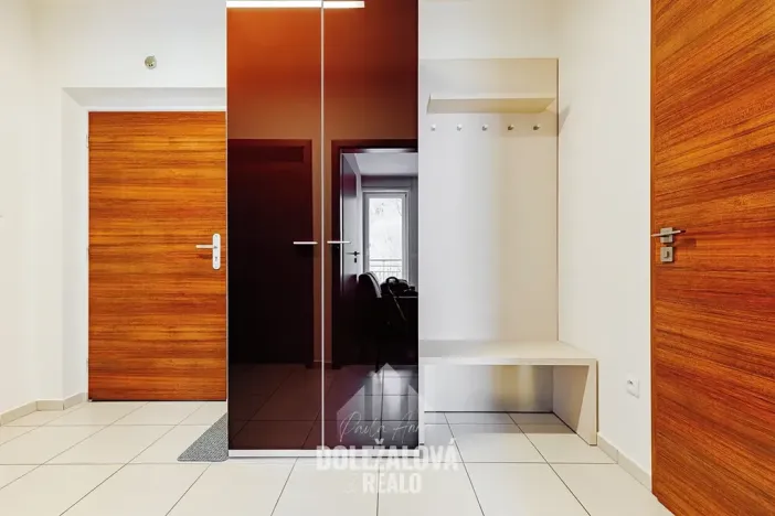 Pronájem bytu 2+kk, Jihlava, U Dlouhé stěny, 58 m2