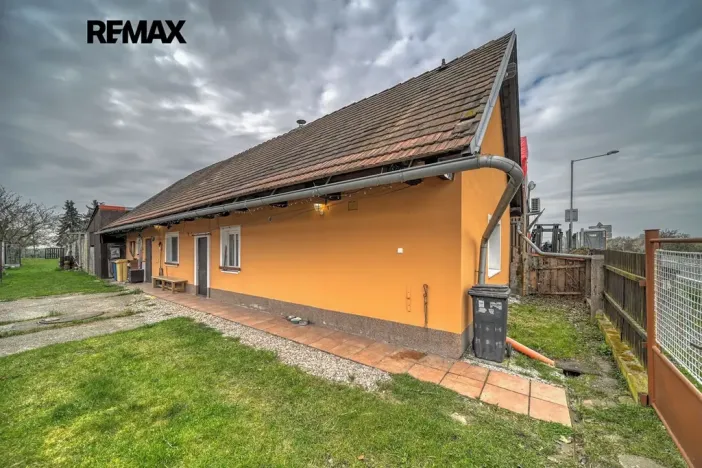 Prodej rodinného domu, Městec Králové, U Nového, 44 m2