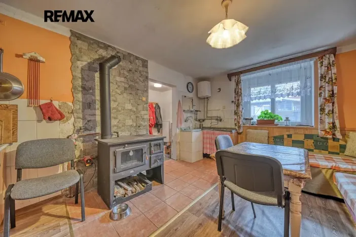 Prodej rodinného domu, Městec Králové, U Nového, 44 m2