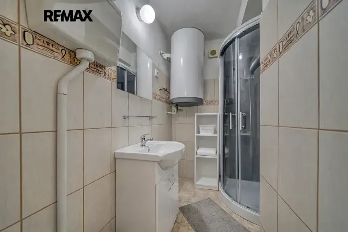 Prodej rodinného domu, Městec Králové, U Nového, 44 m2