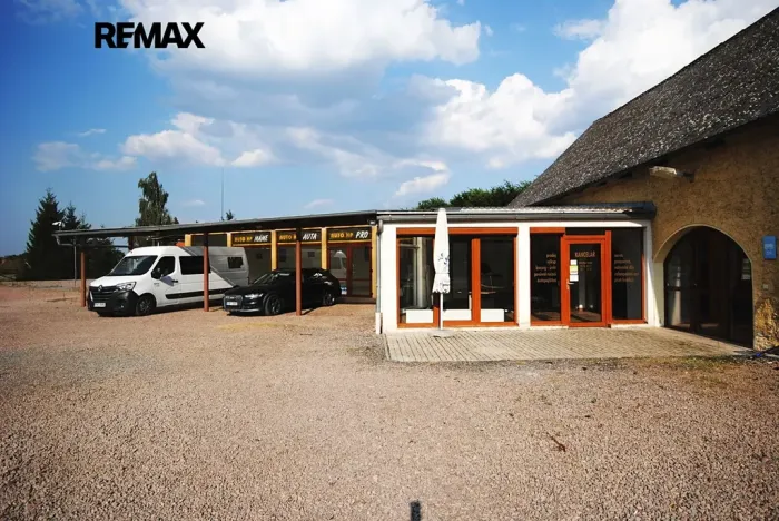 Prodej komerční nemovitosti, Církvice, 6984 m2