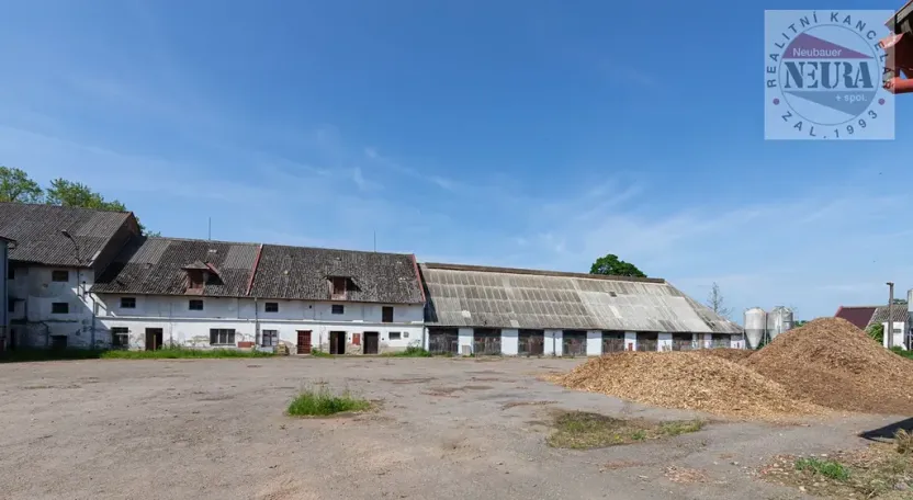 Prodej zemědělského objektu, Okrouhlice, Valečov, 25561 m2