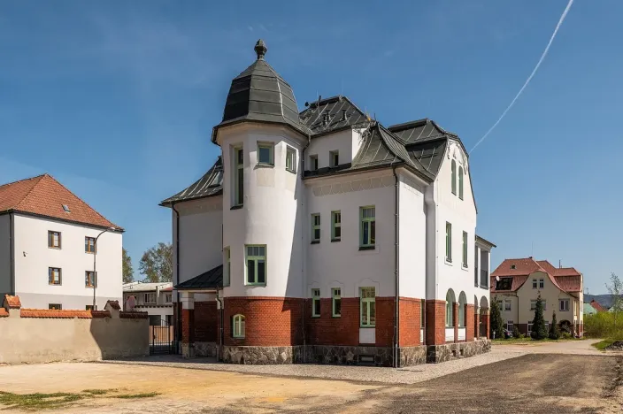 Pronájem bytu 1+kk, Liberec - Liberec III-Jeřáb, Americká, 44 m2