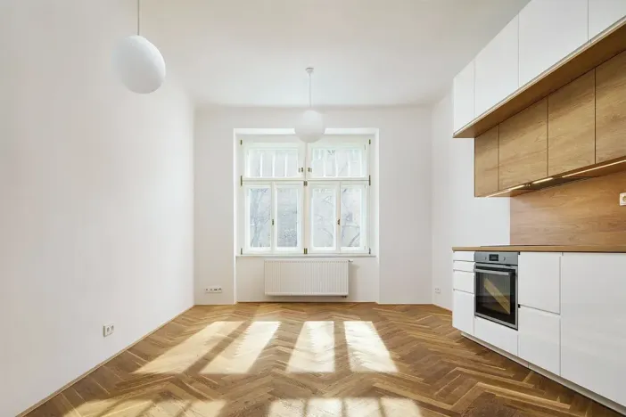 Pronájem bytu 3+kk, Praha - Vršovice, 28. pluku, 70 m2