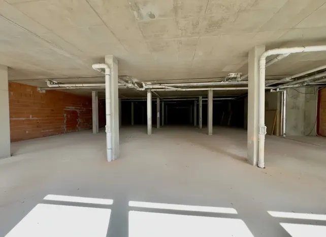 Pronájem obchodního prostoru, Hradec Králové, Kollárova, 3447 m2