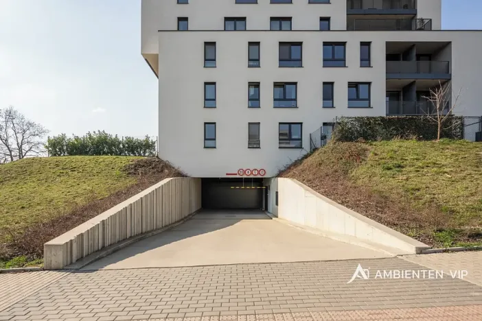 Prodej bytu 2+kk, Praha - Vysočany, Oktábcových, 72 m2