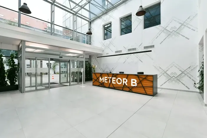 Pronájem kanceláře, Praha - Karlín, Sokolovská, 137 m2