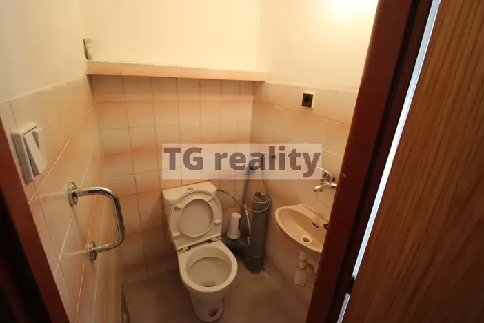 Pronájem rodinného domu, Praha - Kyje, Vlkovická, 109 m2