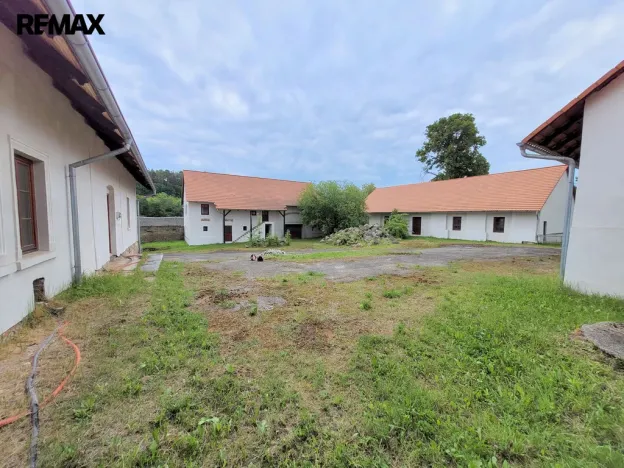 Prodej zemědělské usedlosti, Sedlec-Prčice - Uhřice, 1005 m2