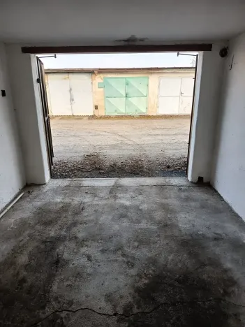 Pronájem garáže, Studénka, 18 m2