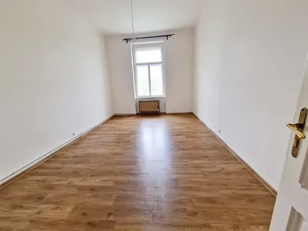 Pronájem bytu 1+1, Praha - Vršovice, Moskevská, 46 m2