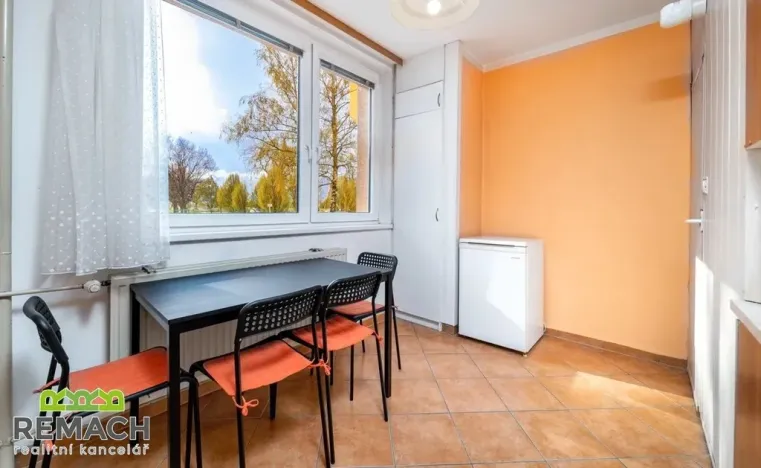 Prodej bytu 2+1, Uherské Hradiště, Štěpnická, 44 m2