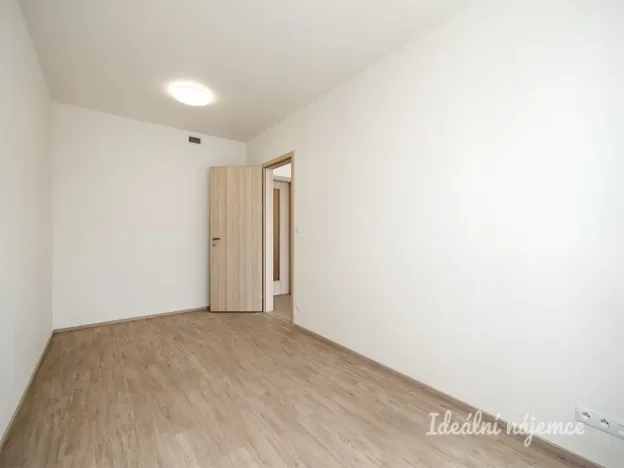 Pronájem bytu 2+kk, Praha - Třebonice, Do zahrádek I, 51 m2