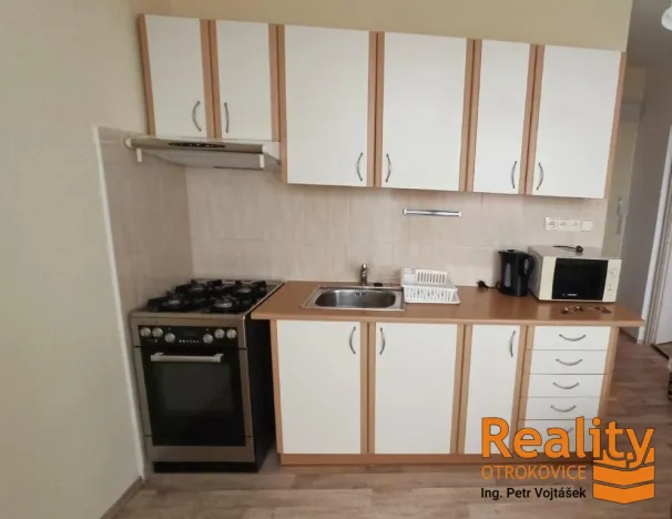 Pronájem bytu 1+1, Otrokovice - Kvítkovice, Luční, 33 m2