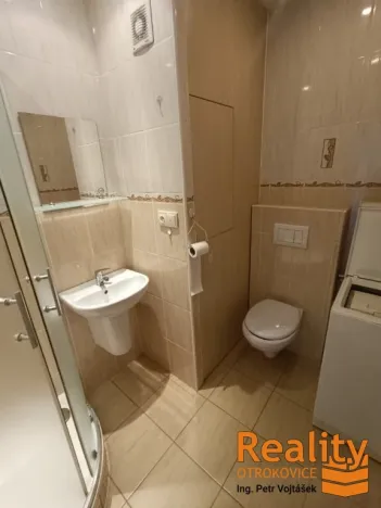 Pronájem bytu 1+1, Otrokovice - Kvítkovice, Luční, 33 m2