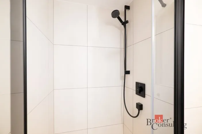 Pronájem bytu 1+kk, Praha - Vršovice, Krymská, 25 m2