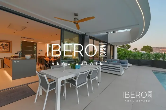 Prodej rodinného domu, Moraira, Španělsko, 350 m2